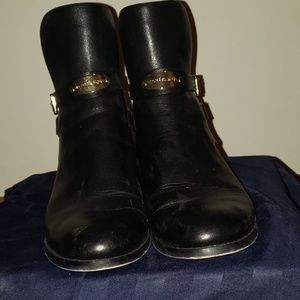 Micheal Kors black leather boot
